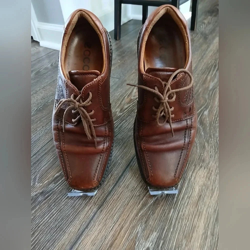 Ecco Brown Leather Shoes Men's Size 9.5  Business Officewear Academia